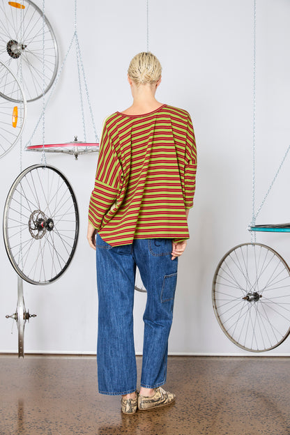 M.A DAINTY DATELINE TOP