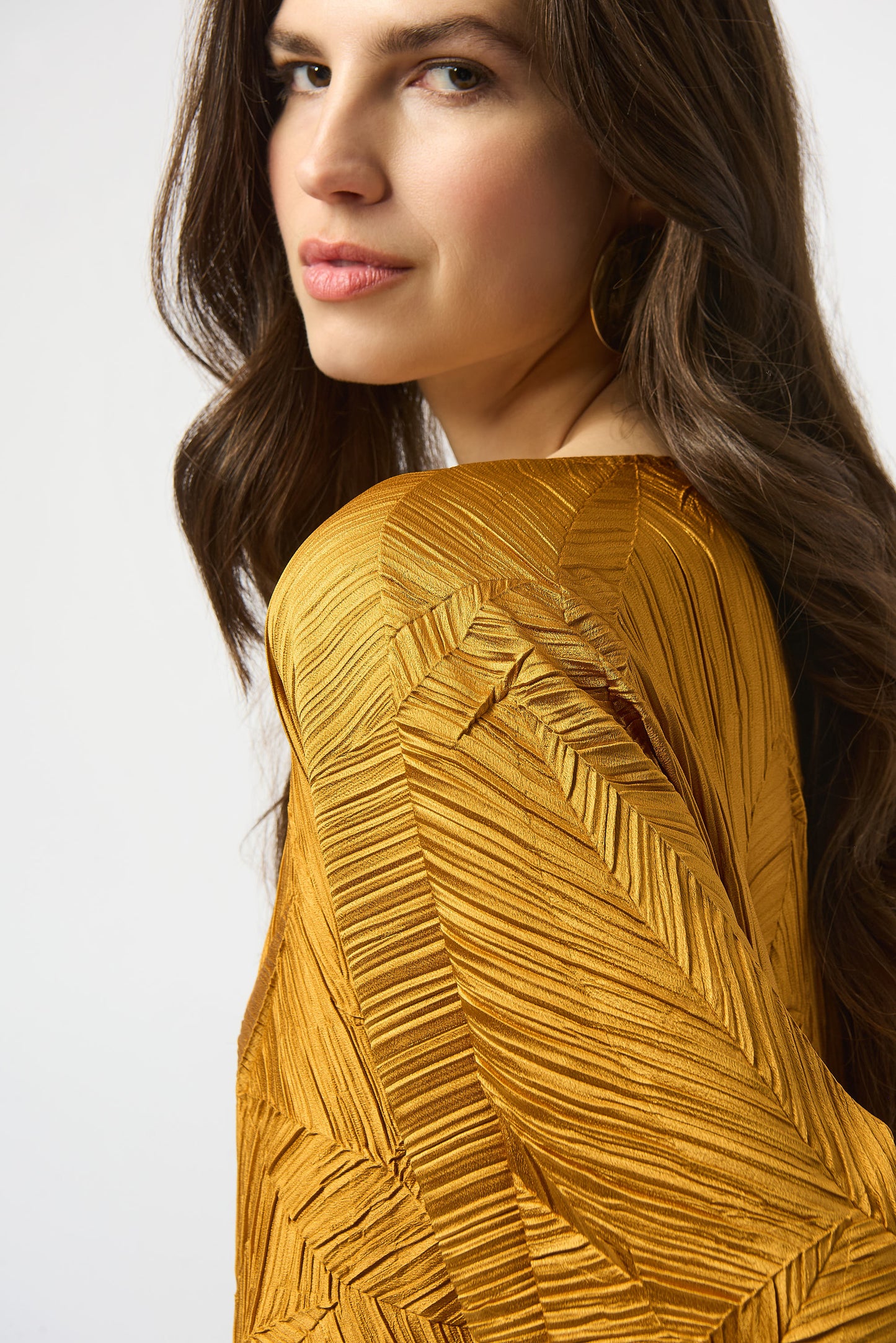 PLEATED SATIN BOXY TOP Joseph Ribkoff