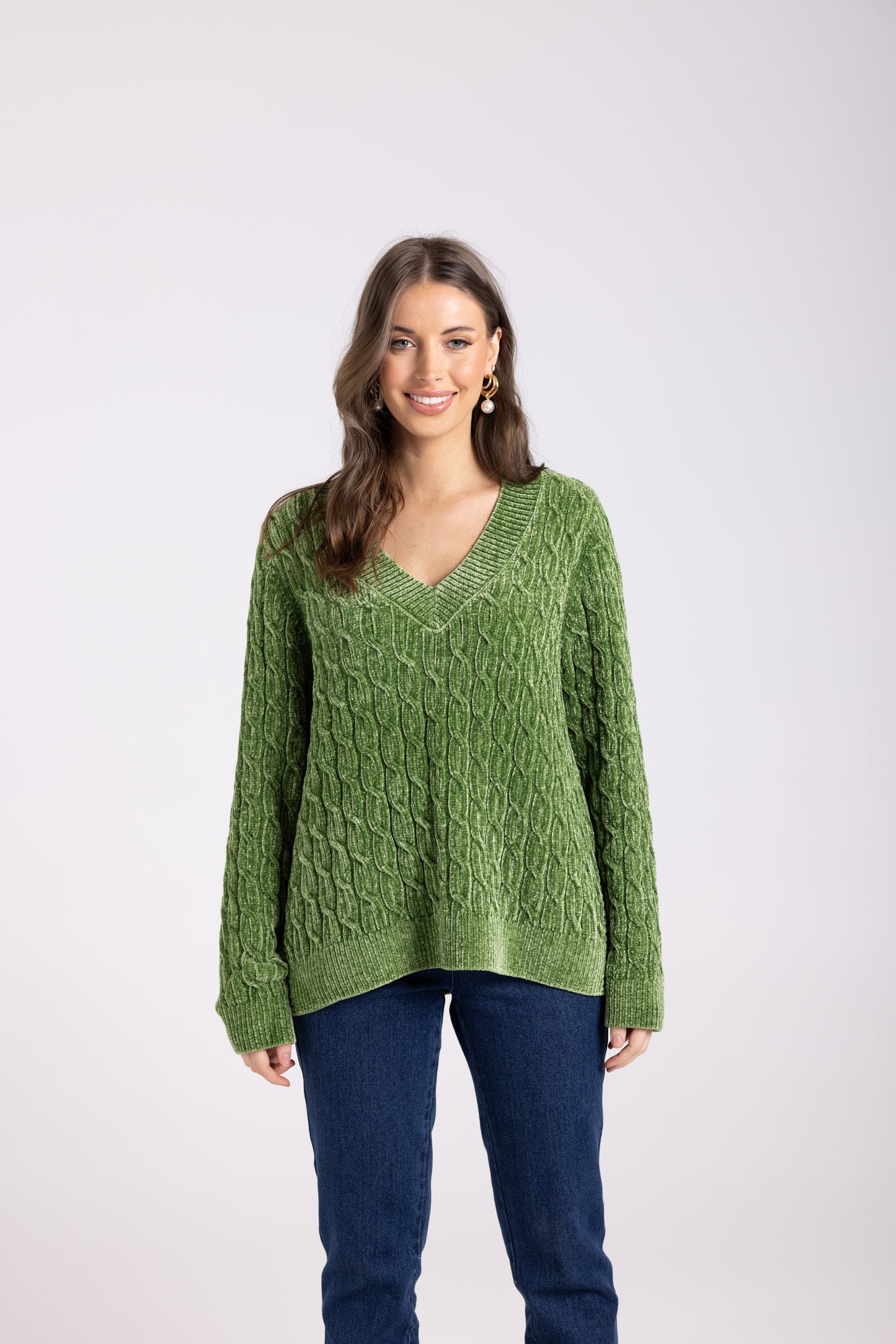 V NECK CHENIELLE CABLE KNIT TWO T'S 3008